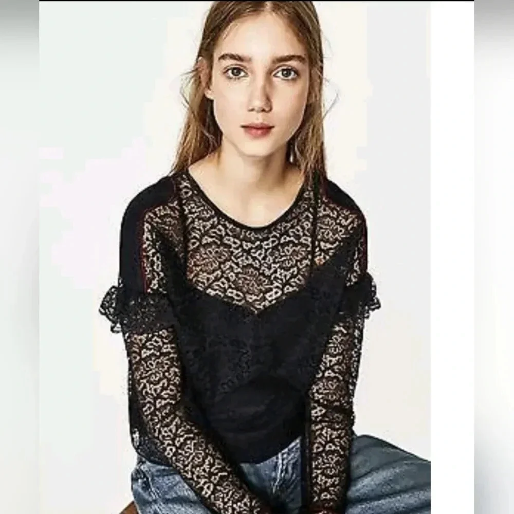 Zara Navy Blue Lace w/ Red Piping Long Ruffle Sleeve Blouse Crop Top‎ W/ Cami S